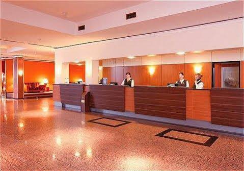 Holiday Inn Munich-Schwabing Eksteriør billede